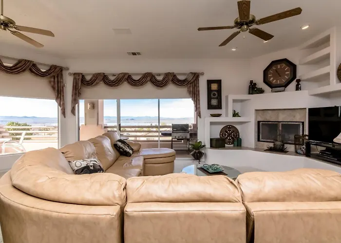 Breathtaking, Panoramic View Holiday home Lake Havasu City