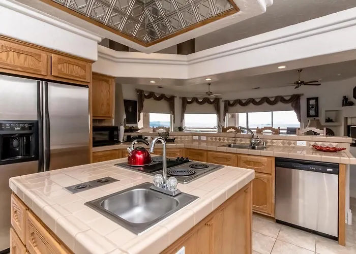 Breathtaking, Panoramic View Holiday home Lake Havasu City